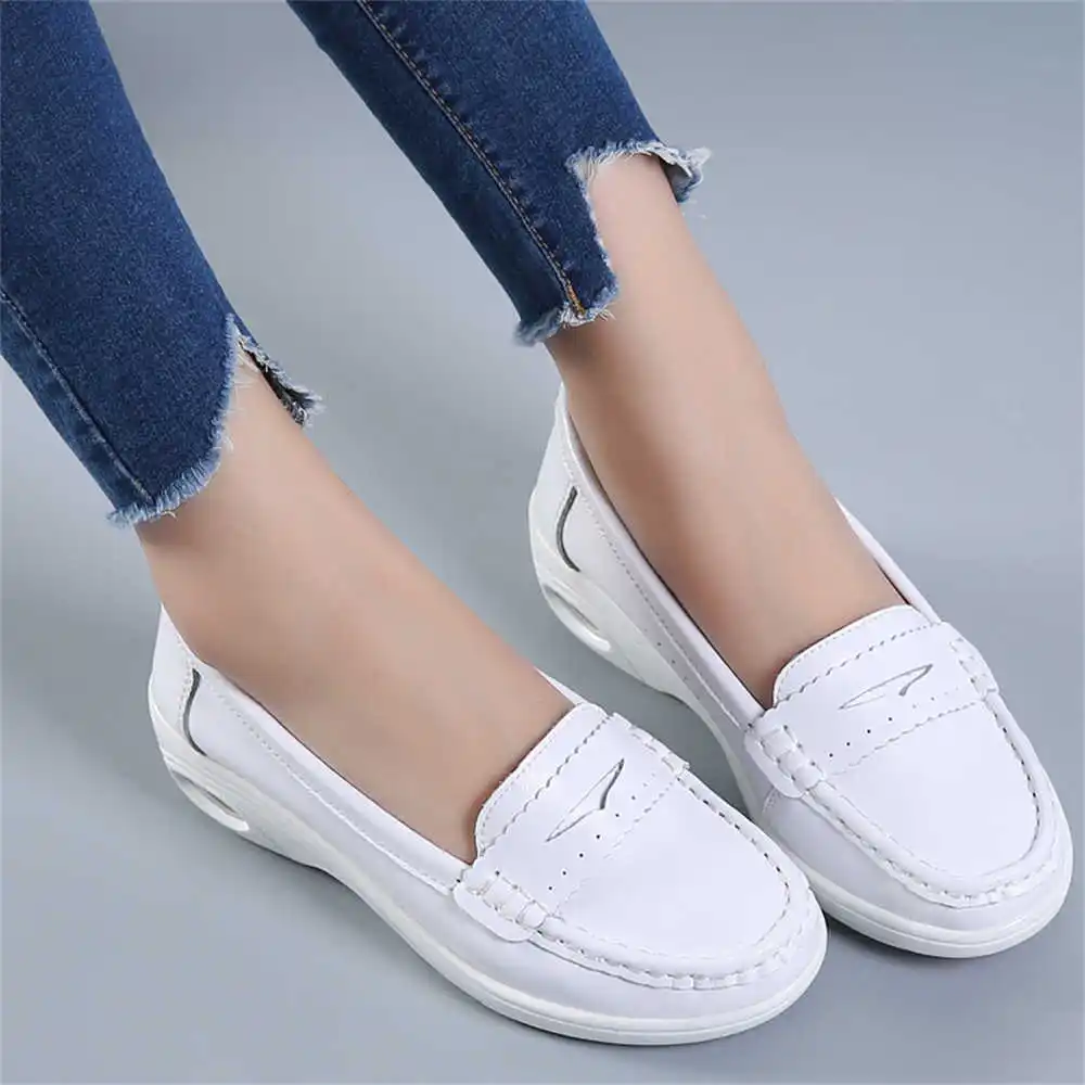 Women'S Accessories Famous Footwear - Dikke zool Slip-on witte trainers voor