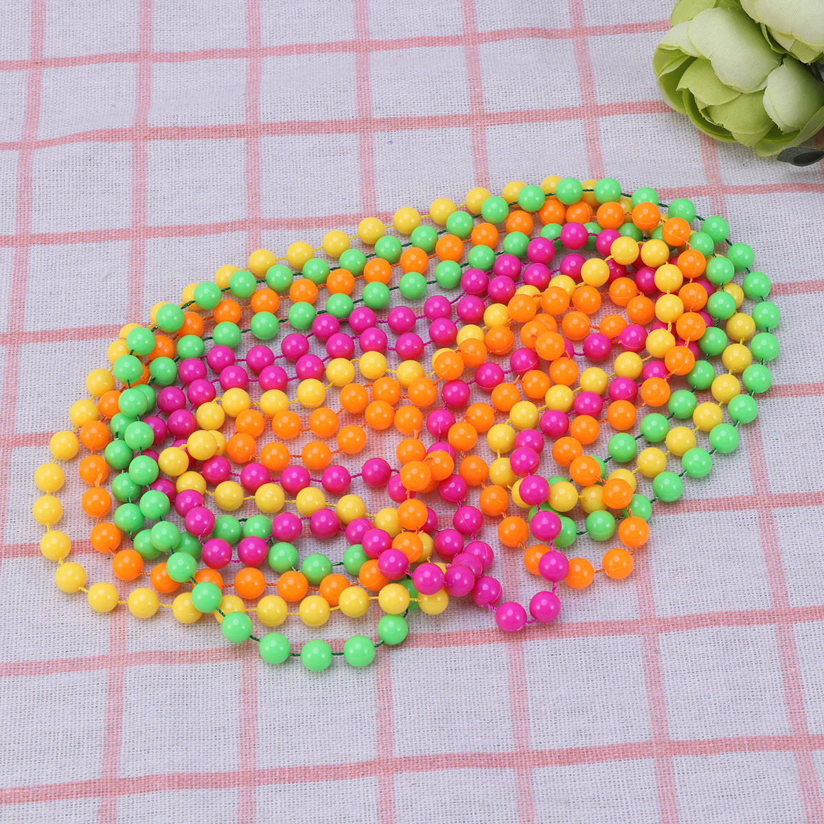 Women'S Accessories In The 70S - 4-delige plastic kralenketting voor vrouwen, levendige